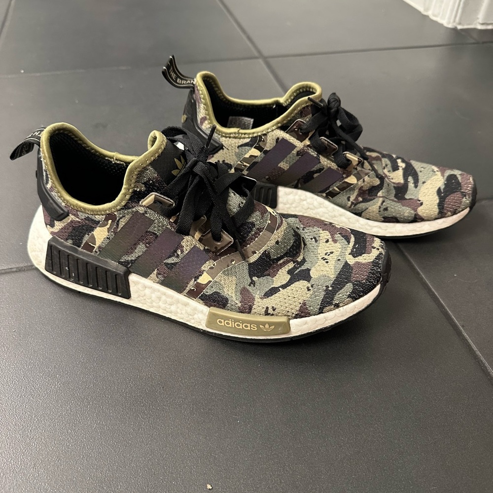 Men’s Adidas NMD R1 Camo Cargo Savanna